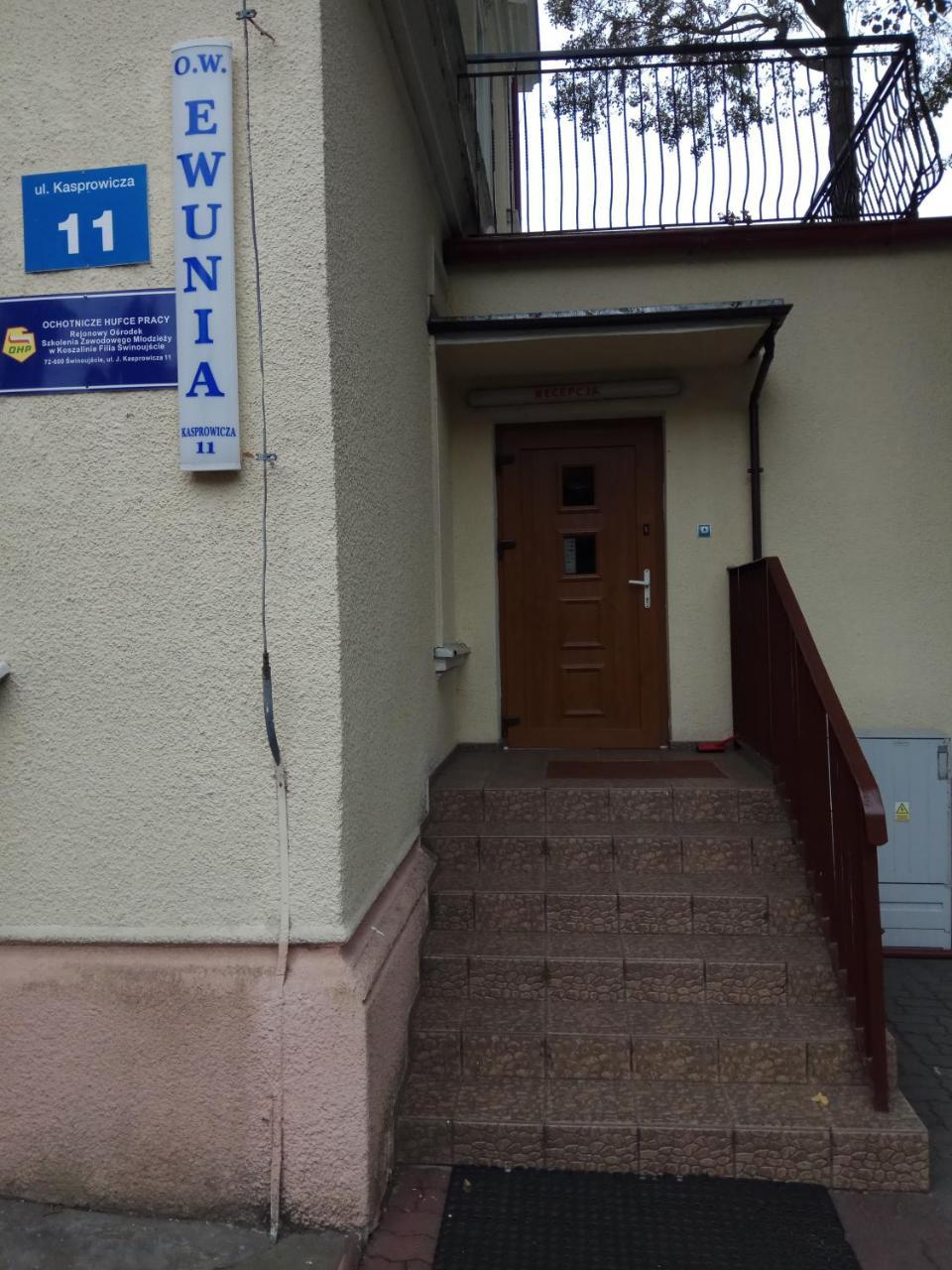 Bed and Breakfast Osrodek Wczasowy "Ewunia" Свиноуйсьце Экстерьер фото